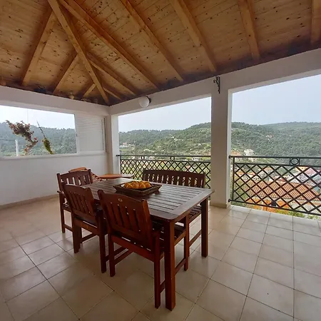 Apartament Marina Zuti Stomorska